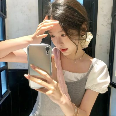 黄叶舞青风